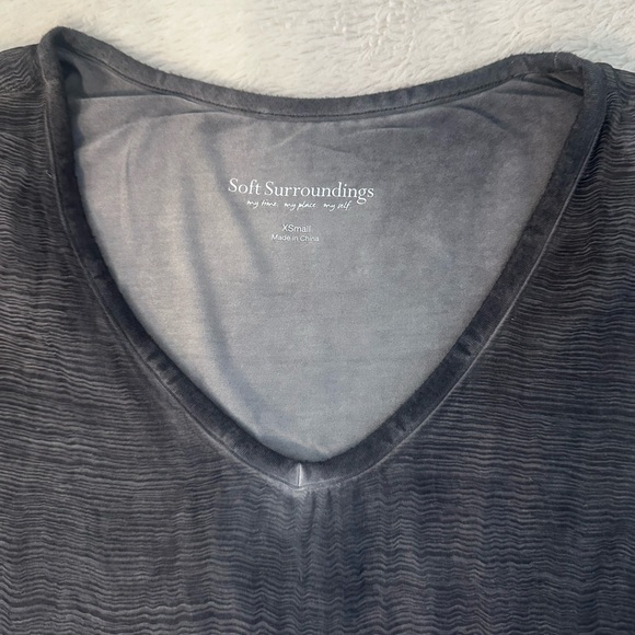 Soft Surroundings Womens XS tank top Crinkle Gray Overlay Tunic Top - Picture 3 of 6